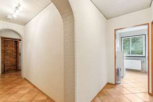 Trudering – Mehrfamilienhaus mit 6 Wohneinheiten und sonnigem Grundstück, teilweise bezugsfrei – Die vollständige Adresse der Immobilie erhältst du vom Anbieter., 81825 Gartenstadt Trudering, München – Vorschaubild 9