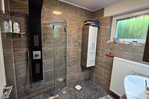 Geräumiges 7-Zimmer Haus in Heigenbrücken, fast vollständig saniert und modernisiert. – Die vollständige Adresse der Immobilie erhältst du vom Anbieter., 63869 Heigenbrücken – Vorschaubild 6