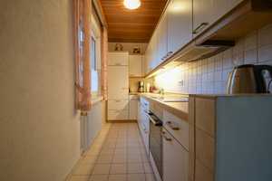 6487 - **RESERVIERT** Ruheoase in bester Lage! Wohnhaus mit Blick ins Grüne und Nebengebäude – Ammerland (Kreis) – Vorschaubild 2