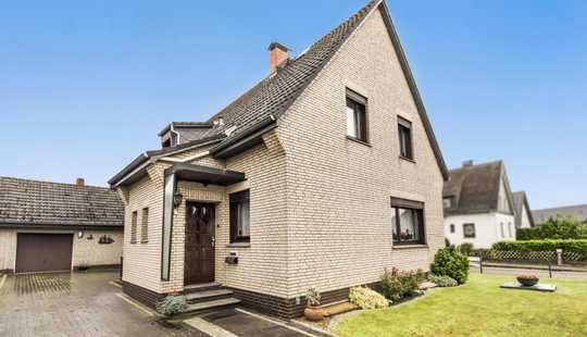 Bild von Schwanewede: Solides und gepflegtes Einfamilienhaus mit Garage in beliebter und zentraler Wohnlage