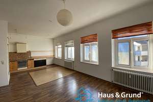 *** gepflegte 2-Zimmer-Wohnung - im denkmalgeschütztem Altbau - mit Dachterrasse *** – Sebastianstraße 4, 52066 Burtscheider Abtei, Aachen – Vorschaubild 3