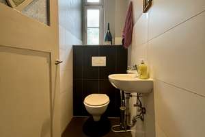 WG-ZIMMER IN TOP LAGE AM NECKARTOR | BALKON | – 70190 Kernerviertel, Stuttgart – Vorschaubild 4