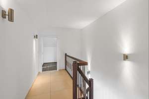 Zweifamilienhaus mit möglichem Umbau auf MFH und separatem Büroeingang.  – Die vollständige Adresse der Immobilie erhältst du vom Anbieter., 80935 Lerchenau-Ost, München – Vorschaubild 9