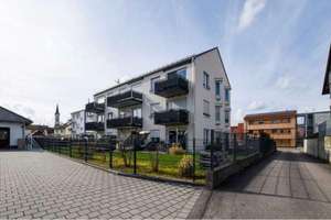 Neuwertige 2-Zimmer-Wohnung mit Südwest-Balkon, Wärmepumpe, provisionsfrei.