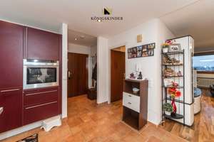 Modernisierte 4-Zimmer-Wohnung mit Panoramablick von 3 Balkonen – Die vollständige Adresse der Immobilie erhältst du vom Anbieter., 70378 Neugereut, Stuttgart – Vorschaubild 3