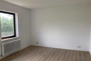 Geräumige 3-Zimmer Wohnung zum 16.07. zu vermieten! – Gildemeisterstr. 9, 27568 Bremerhaven – Vorschaubild 8