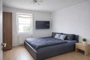 Modernes Wohnen auf zwei Ebenen – 3,5-Zimmer-Maisonettewohnung mit Garten in Trudering-Riem – Die vollständige Adresse der Immobilie erhältst du vom Anbieter., 81829 Trudering-Riem (Ortsteil), München – Vorschaubild 5
