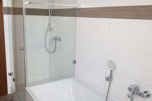 Attraktive Dachgeschosswohnung mit vier Zimmern und großem Balkon in Adelmannsfelden – Amselweg 2, 73486 Adelmannsfelden – Vorschaubild 10