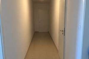 Alltagstaugliche 2-Zimmer-Wohnung mit Balkon in Milbertshofen – Königsteinstraße 8, 80807 Milbertshofen, München – Vorschaubild 9