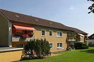 + 2 Zimmer mit Terrasse + – 38723 Seesen – Vorschaubild 1