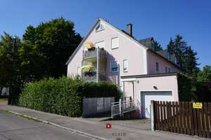 *München - Aubing* 3-Zi.-EG-Whg. m. ca. 243 m² Garten, 2 Terr. , ca. 30 m² Nfl.  u. 1 TG-Stellpl.