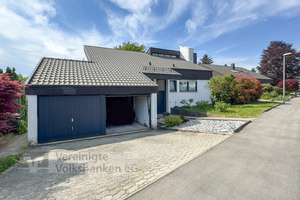 Einfamilienhaus mit Einliegerwohnung /Terrasse auf großem Grundstück sucht Familie . – Die vollständige Adresse der Immobilie erhältst du vom Anbieter., 72766 Reicheneck, Reutlingen – Vorschaubild 3