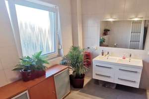 Zukunft trifft Komfort – Erdwärme, PV & Luxusausstattung in ruhiger Lage – Die vollständige Adresse der Immobilie erhältst du vom Anbieter., 14089 Kladow, Berlin – Vorschaubild 17