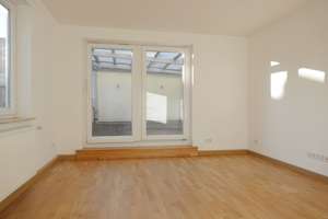 Großzügige & helle 2-Zimmer-Wohnung mit großer sonniger Dachterrasse in guter Lage – Die vollständige Adresse der Immobilie erhältst du vom Anbieter., 30161 Vahrenwald, Hannover – Vorschaubild 2
