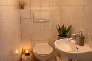 Helle lichtdurchflutete Dachgeschosswohnung – Duisburger Straße 317a, 47198 Alt-Homberg, Duisburg – Vorschaubild 11