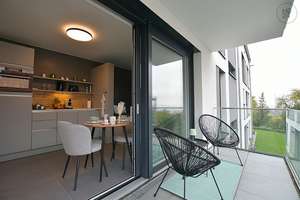 Exklusives, hochwertig möbliertes Apartment mit tollem Blick in Stuttgart West – Die vollständige Adresse der Immobilie erhältst du vom Anbieter., 70193 Kräherwald, Stuttgart – Vorschaubild 2