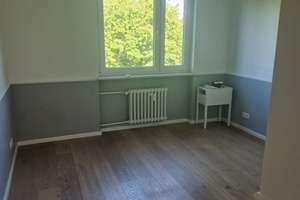 Helle 4-Zimmer-Wohnung mit Balkon, Aufzug & Parkett in gefragter Lage Nürnberg (Schultheißallee) – Schultheißallee 55, 90478 Ludwigsfeld, Nürnberg – Vorschaubild 11