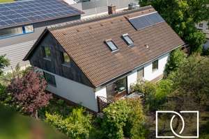 Ruhige Lage! Gepflegtes Einfamilienhaus mit ELW, großem Garten und optimaler Anbindung