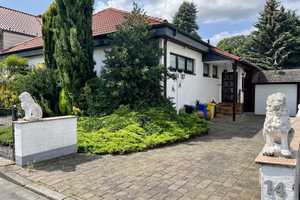 Bungalow mit Atrium und großem Garten – Neuss (Rhein-Kreis) – Vorschaubild 2
