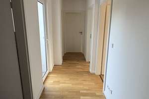Privat: Zentrale + moderne  2-Zimmer-Wohnung inklusive GARAGE! – 47798 Stadtmitte, Krefeld – Vorschaubild 9