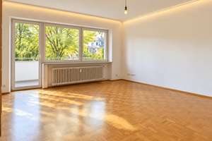 Bezugsfreie 2-Zimmer-Wohnung mit Balkon und Wohnküche in München-Bogenhausen – provisionsfrei – 81929 Daglfing, München – Vorschaubild 2