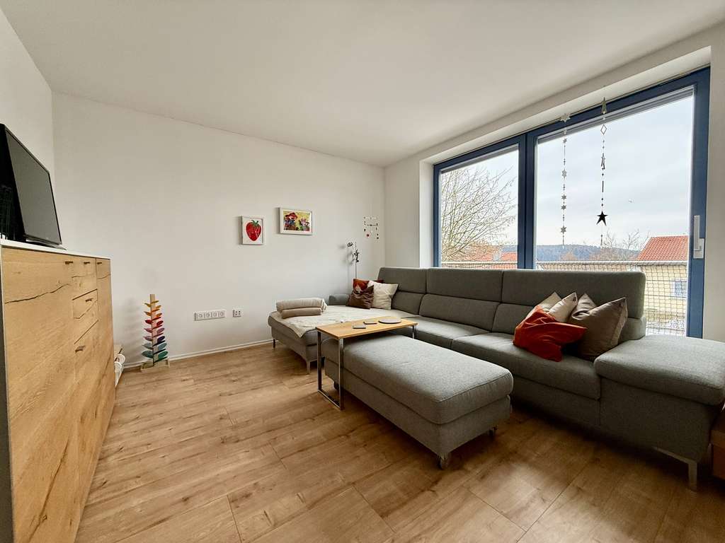 Immobilie in Kronach - Traumhaftes Wohnhaus mit Garten in bester Lage von Kronach - Bild 2