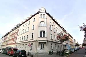 Wohnen über den Dächern: 3-Zimmer-Wohnung in gefragter Lindenauer Seitenstraße – Die vollständige Adresse der Immobilie erhältst du vom Anbieter., 4177 Lindenau, Leipzig – Vorschaubild 2