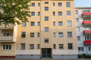 Provisionsfrei in Schöneberg: günstiger Einstieg mit Zukunftspotenzial – Die vollständige Adresse der Immobilie erhältst du vom Anbieter., 10783 Schöneberg, Berlin – Vorschaubild 1