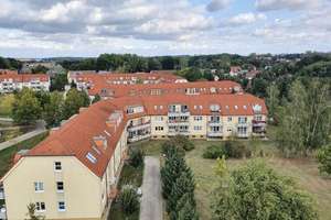Individuelle 3-Zi.-DG Whg. mit guter Ausstattung in ruhiger, grüner Lage