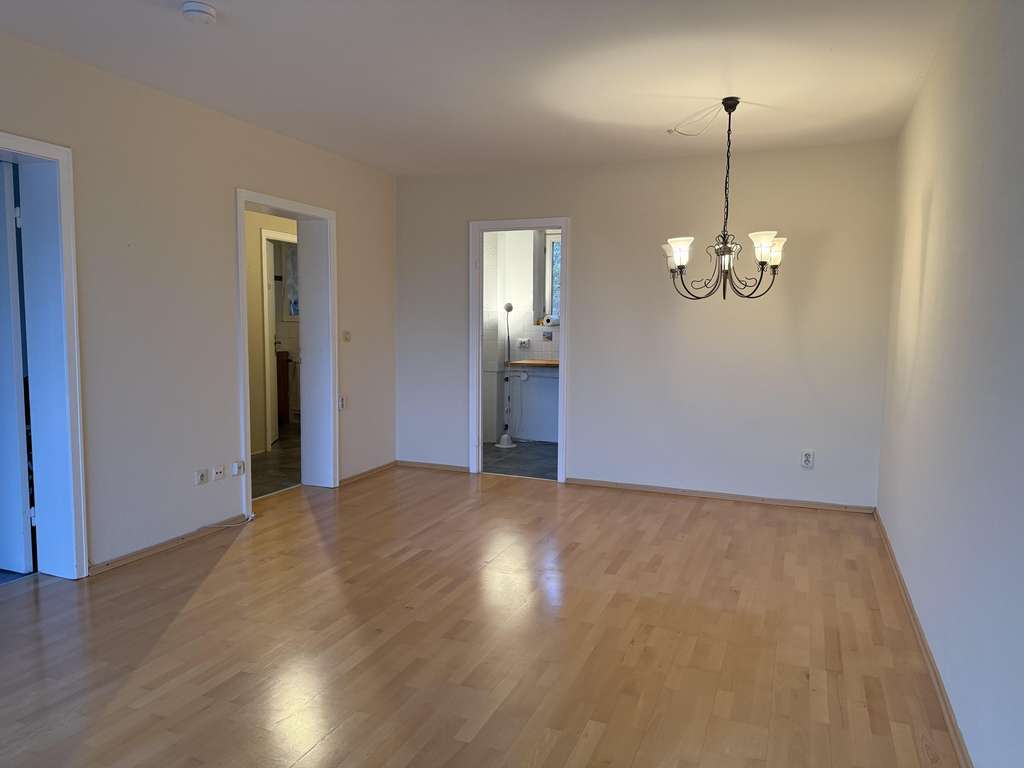 Immobilie in Reinbek - Selbstbezug oder Kapitalanlage - Charmante 2-Zimmer Wohnung in Reinbek - Bild 2