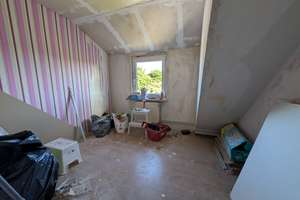 Doppelhaushälfte mit großem Grundstück in guter Wohnlage von Duisburg-Bergheim – Die vollständige Adresse der Immobilie erhältst du vom Anbieter., 47228 Bergheim, Duisburg – Vorschaubild 11