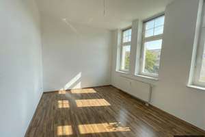 Wohnen in Magdeburg-Stadtfeld: Stilvolle 2-Zimmer-Altbauwohnung mit Balkon – 39110 Stadtfeld West, Magdeburg – Vorschaubild 8