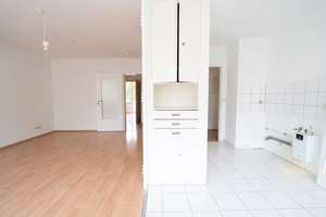 Frankfurt am Main: Helle 3-Zimmer-Wohnung im 3. OG - ideal für WGs – 60313 Innenstadt, Frankfurt am Main – Vorschaubild 6