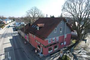 3-Familienhaus mit Gewerbeeinheit und Baupotenzial – Die vollständige Adresse der Immobilie erhältst du vom Anbieter., 85435 Erding – Vorschaubild 1