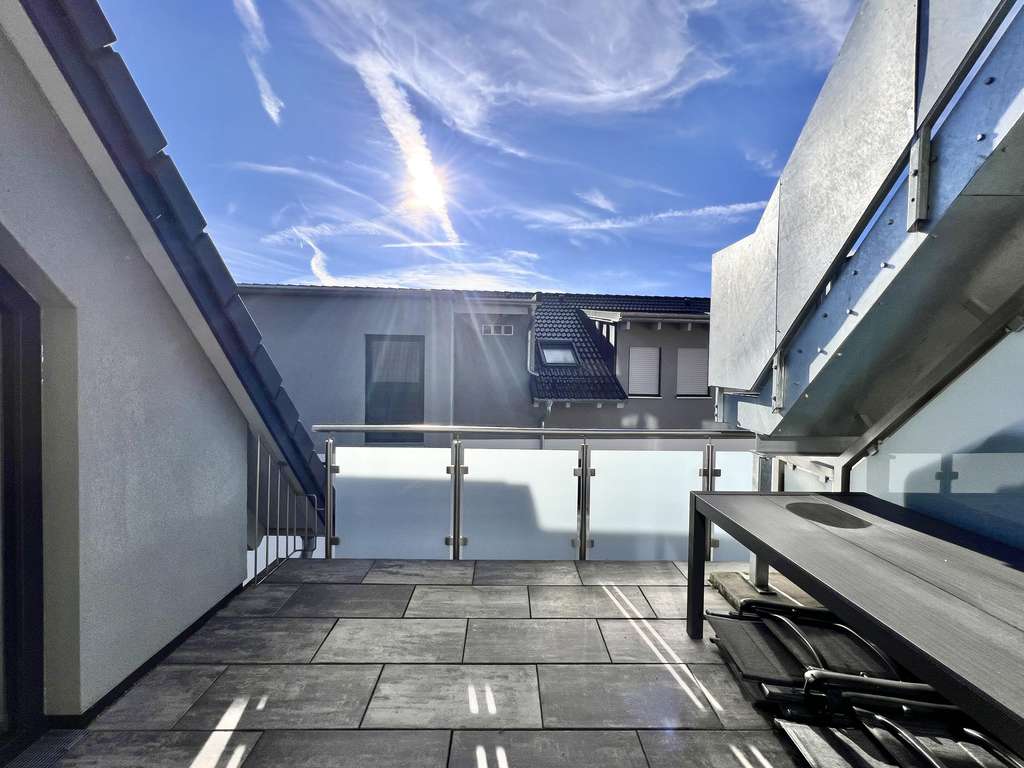 Immobilie in Kirchdorf an der Iller - TOP-Exklusiv & modern! 3,5 Zimmer-Maisonettewohnung mit 2 TG-Stellplätzen! - Bild 4