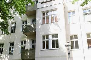 PRAKTISCHES ERDGESCHOSS - SCHÖNE HOLZDIELEN,& STUCK- IM RHEINGAUVIERTEL, NÄHE HEIDELBERGER PLATZ – Johannisberger Str. 1a, 14197 Wilmersdorf, Berlin – Vorschaubild 31