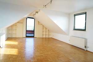 Klasse Dachgeschoss 3-Zimmer-Maisonette-Wohnung mit Aufzug und PKW-Platz – Ludwigstraße xx, 40229 Eller, Düsseldorf – Vorschaubild 10