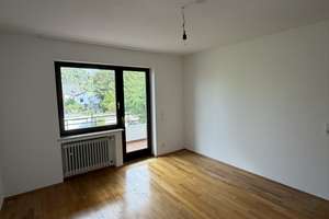 Exklusive lichtdurchflutete 3-Zimmer-Etagenwohnung mit Balkon und Einbauküche in Koblenz – Die vollständige Adresse der Immobilie erhältst du vom Anbieter., 56070 Neuendorf, Koblenz – Vorschaubild 10