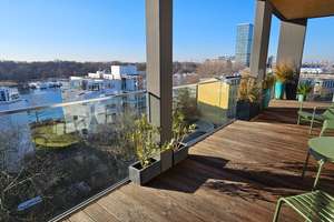 Logenplatz über der Spree: Ihr Sky-Refugium mit 40 m² Panorama-Terrasse – Die vollständige Adresse der Immobilie erhältst du vom Anbieter., 10245 Friedrichshain, Berlin – Vorschaubild 3