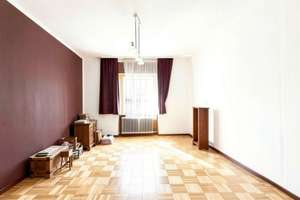 Reihenmittelhaus in zentraler Lage von Trier mit Innenhof, Garten, Terrasse, Balkon und Garage. – Die vollständige Adresse der Immobilie erhältst du vom Anbieter., 54292 Nord, Trier – Vorschaubild 25