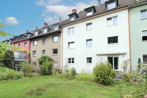 Wohnen mit eigenem Garten – Charmantes Mehrfamilienhaus in Essen-Frillendorf – Die vollständige Adresse der Immobilie erhältst du vom Anbieter., 45139 Ostviertel, Essen – Vorschaubild 2
