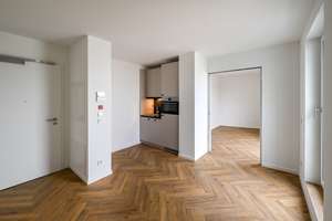 Modernes Wohnen an der Spree! Helle 2 Zimmer mit Balkon – Schnellerstraße 27, 12439 Niederschöneweide, Berlin – Vorschaubild 2