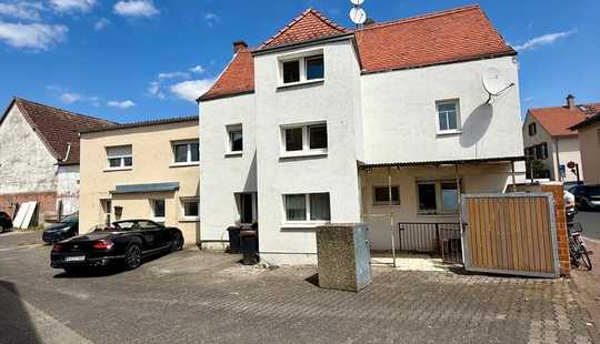 Bild von Vielseitig nutzbares Einfamilienhaus mit Anbau in zentraler Lage von Okarben