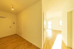 Sonnenbalkon mit Stadtblick – Ihr neues 3-Zimmer-Zuhause am Neuen Park – Dösner Weg 6, 4103 Zentrum-Südost, Leipzig – Vorschaubild 3