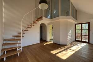 Traumhafte 2,5 Zi Dachterrassen-Galeriewohnung mit Tiefgarage Berg am Laim/Trudering