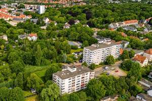 Ihr Logenplatz über Wulsdorf               Aussicht Schwimmbad Sauna inklusive – Die vollständige Adresse der Immobilie erhältst du vom Anbieter., 27572 Fischereihafen, Bremerhaven – Vorschaubild 3