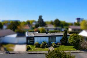 Ihr neues Zuhause zum Weiterleben & Weiterlieben! Bungalow mit Garten, Souterrain & bester Wohnlage