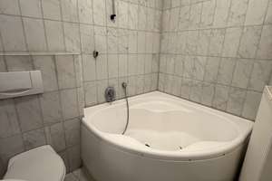 Lebendiges Stadtwohnen: 2-Zimmer-Wohnung in zentraler Lage von Wiesbaden – Grabenstraße 09, 65183 Mitte, Wiesbaden – Vorschaubild 9