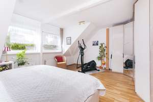 Familienglück in Berlin-Kladow: Haus mit Garten und Ausbaureserve – Die vollständige Adresse der Immobilie erhältst du vom Anbieter., 14089 Kladow, Berlin – Vorschaubild 7