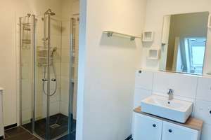 Nachmieter gesucht für moderne schöne, helle 4-Zi Maisonette-DG-Whg  in Köln Rodenkirchen – Die vollständige Adresse der Immobilie erhältst du vom Anbieter., 50996 Rodenkirchen (Ortsteil), Köln – Vorschaubild 12